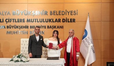 Antalya Büyükşehir Belediyesi nikah salonunda “05.05.2025” yoğunluğu