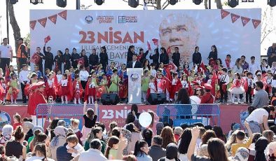 Avcılar’da ertelenen bayram, büyük bir coşkuyla kutlandı