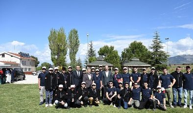 Başkan Altay Beyşehir Atabey Gençlik ve Eğitim Kampı’nda LİMA Öğrencileriyle Buluştu