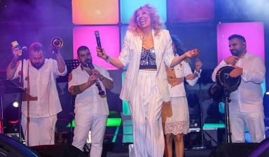 Bayındır Çiçek Festivali Son Gününde de Doldu Taştı