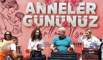 Büyükşehir’den ‘Annelere’ 25 bin çiçek