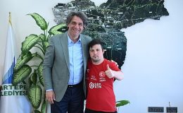 Kartepeli Sporcu Doğukan Başkan Kocaman’ı Ziyaret Etti