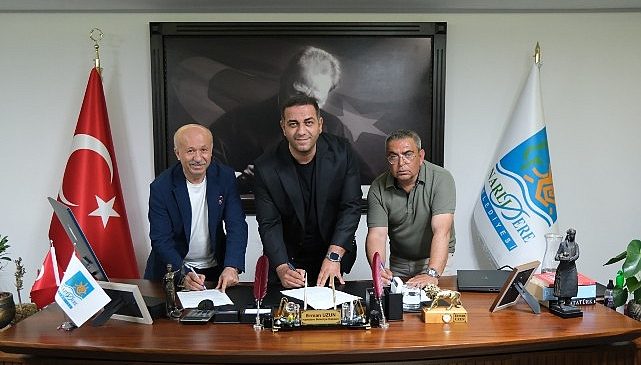 Narlıdere’de, toplu iş sözleşmesinde imzalar atıldı