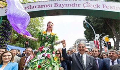 Uluslararası Bayındır Çiçek Festivali coşkuyla başladı